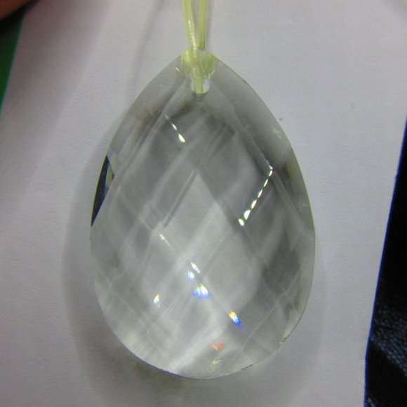 Faceted Oval Glass Chandlier Drop - Picture 1 of 3